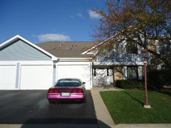 349 Sandalwood A1, Schaumburg, IL 60193 