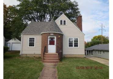 2528 17th Ave, Rockford, IL 61108 