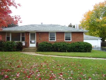 8108 S 85th Ave, Justice, IL 60458 