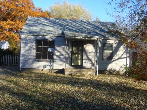 316 S Highland Street, Creve Coeur, IL 61610 