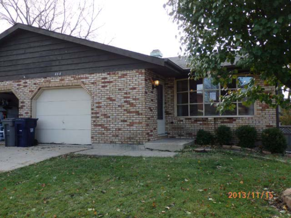 466 Princeton Ct, Elgin, IL 60123 