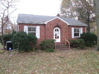 924 Schwarz Road, Edwardsville, IL 62025 