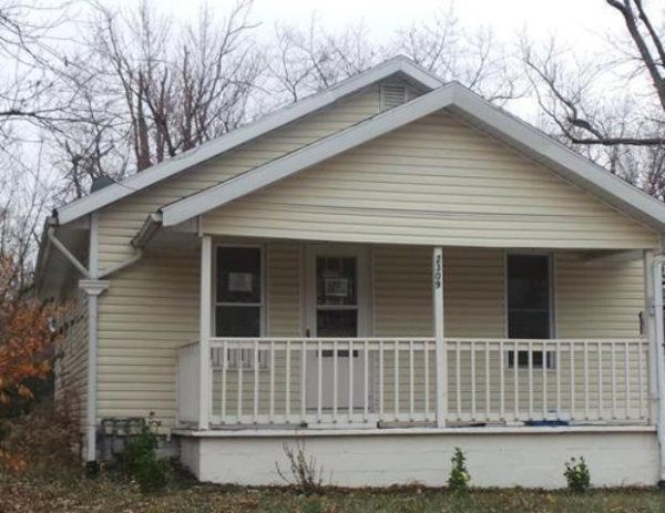 2309 Amelia Street, Alton, IL 62002 