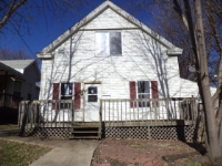 907 W Front St, Bloomington, IL 61701 