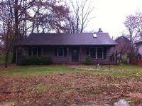 834 Tower St, Belleville, IL 62221 