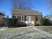 2216 Jethro Ave, Zion, IL 60099 