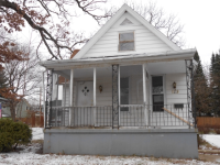 129 N Porter St, Elgin, IL 60120 