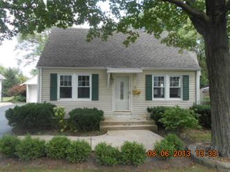 807 Glendale Road, Glenview, IL 60025 