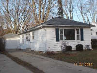 2315 Pierce Ave, Rockford, IL 61103 