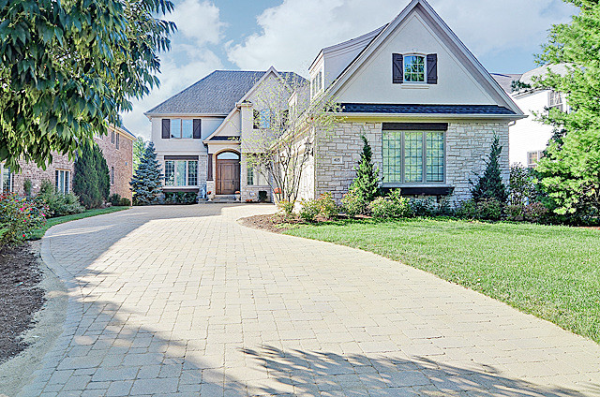 423 56th Street, Clarendon Hills, IL 60514 