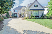 423 56th Street, Clarendon Hills, IL 60514 