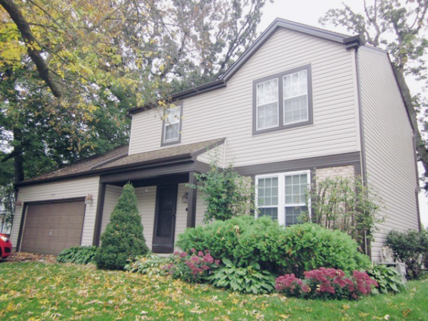 2201 Tahoe Parkway, Algonquin, IL 60102 