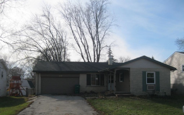 412 Birchwood Dr, Antioch, IL 60002 