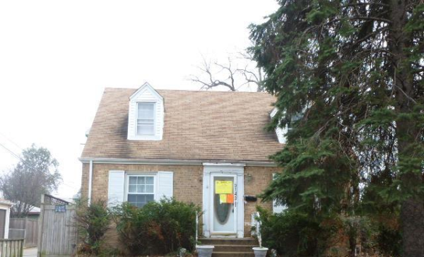 5143 North Nashville Avenue, Chicago, IL 60656 