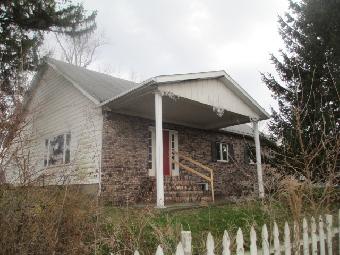 1327 Hwy 17, Aledo, IL 61231 