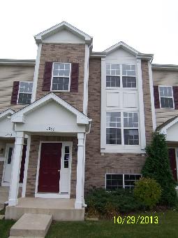 1905 Freedom Ct, Zion, IL 60099 