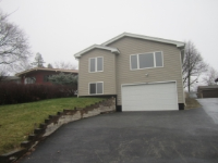 514 Kimball Ave, Wauconda, IL 60084 