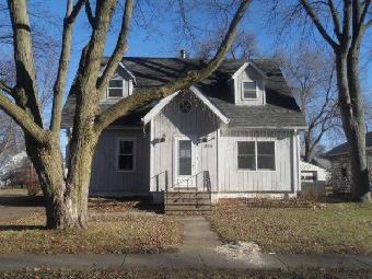 350 N Birch St, Waterman, IL 60556 