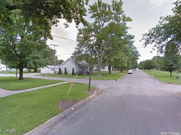 21St, Mattoon, IL 61938 