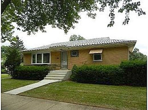 27Th, Brookfield, IL 60513 