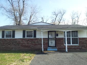 546 N 81st St, East Saint Louis, IL 62203 