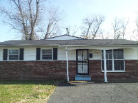 546 N 81st St, East Saint Louis, IL 62203 