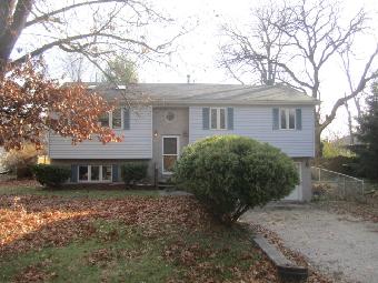 4520 W Wonder Lake Dr, Wonder Lake, IL 60097 