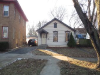 159 Washburn St, Elgin, IL 60123 