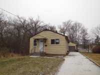 718 S 3rd St, West Dundee, IL 60118 
