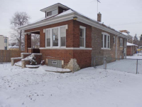 2208 E 93rd St, Chicago, IL 60617 