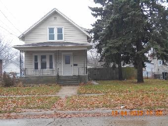 1645 10th Avenue, Rockford, IL 61104 