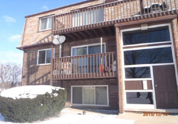 115 Boardwalk Street #1, Elk Grove Village, IL 60007 