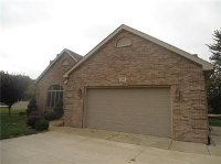 101 N Lake Shore Dr, Cissna Park, IL 60924 