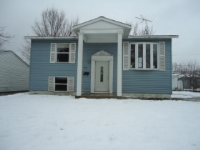 215 Mckool Ave, Romeoville, IL 60446 