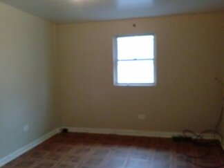 8152 s Burnham, Chicago, IL 60617 