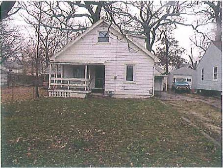 1107 E Cox Ave, Peoria Heights, IL 61616 