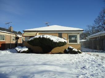 12523 S Ada St, Calumet Park, IL 60827 