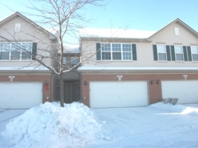 1285 W Oriole Court, Round Lake, IL 60073 