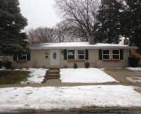 14527 Tripp Ave, Midlothian, IL 60445 