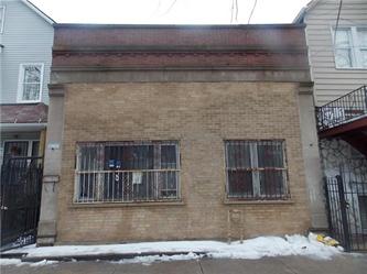 8830 S Exchange Ave, Chicago, IL 60617 