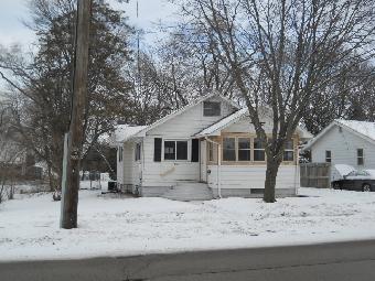 526 River Ln, Loves Park, IL 61111 