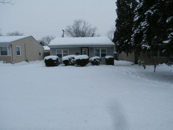 411 S Hebbard St, Joliet, IL 60433 