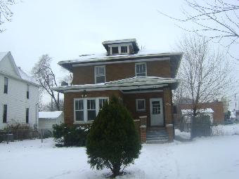 1621 S 4th Street, Rockford, IL 61104 