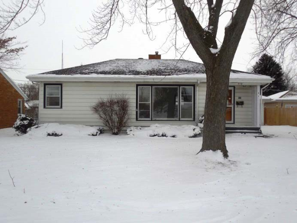 950 W South St, Bradley, IL 60915 