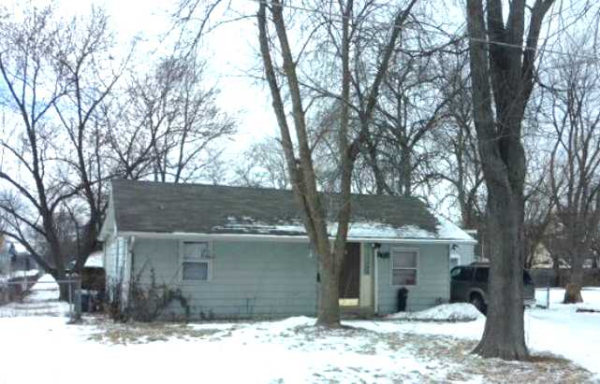 968 Wood, Aurora, IL 60505 