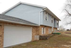 806 South 7th St, East Carondelet, IL 62240 