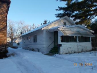 1927 Douglas St, Rockford, IL 61103 