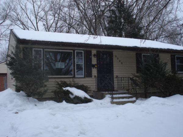 3323 Alida St, Rockford, IL 61101 