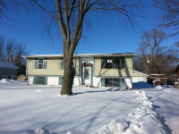 1510 Catalpa Drive, Holiday Hills, IL 60051 