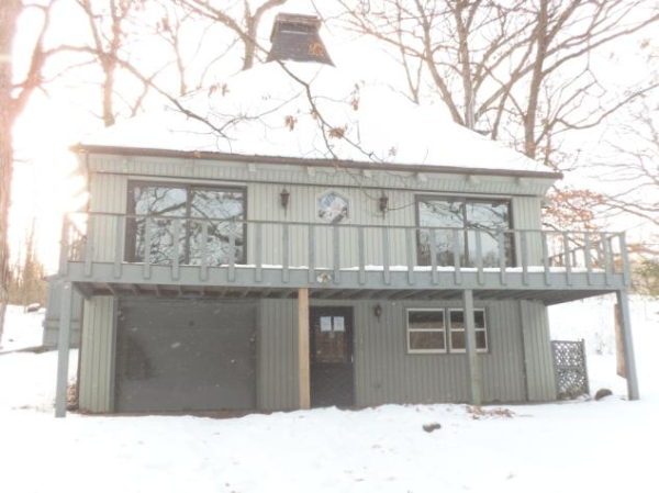 313 Birch Ln, Dixon, IL 61021 